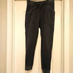 Men's medium The North Face sweats